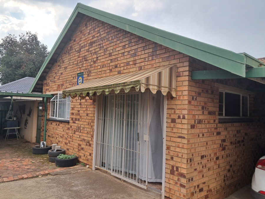 To Let 1 Bedroom Property for Rent in Vaalpark Free State